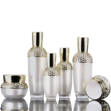 High-grade luxury cosmetic bottles court retro acrylic cosmetic bottle/jars with good price